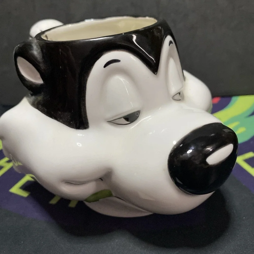 Vintage 1993 Pepe Le Pew Ceramic Mug Applause Warner Brothers 3D Coffee Cup Rare